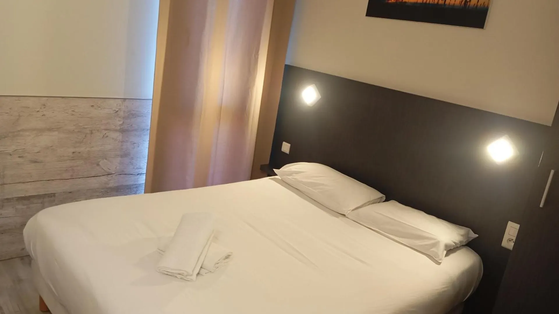 Hotel Acotel Confort Le Pontet