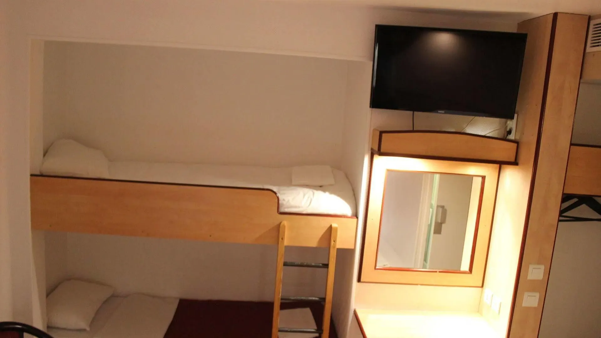 Acotel Confort Le Pontet  Frankreich